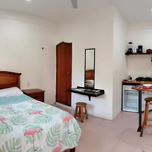 Abuelos Isla Holbox